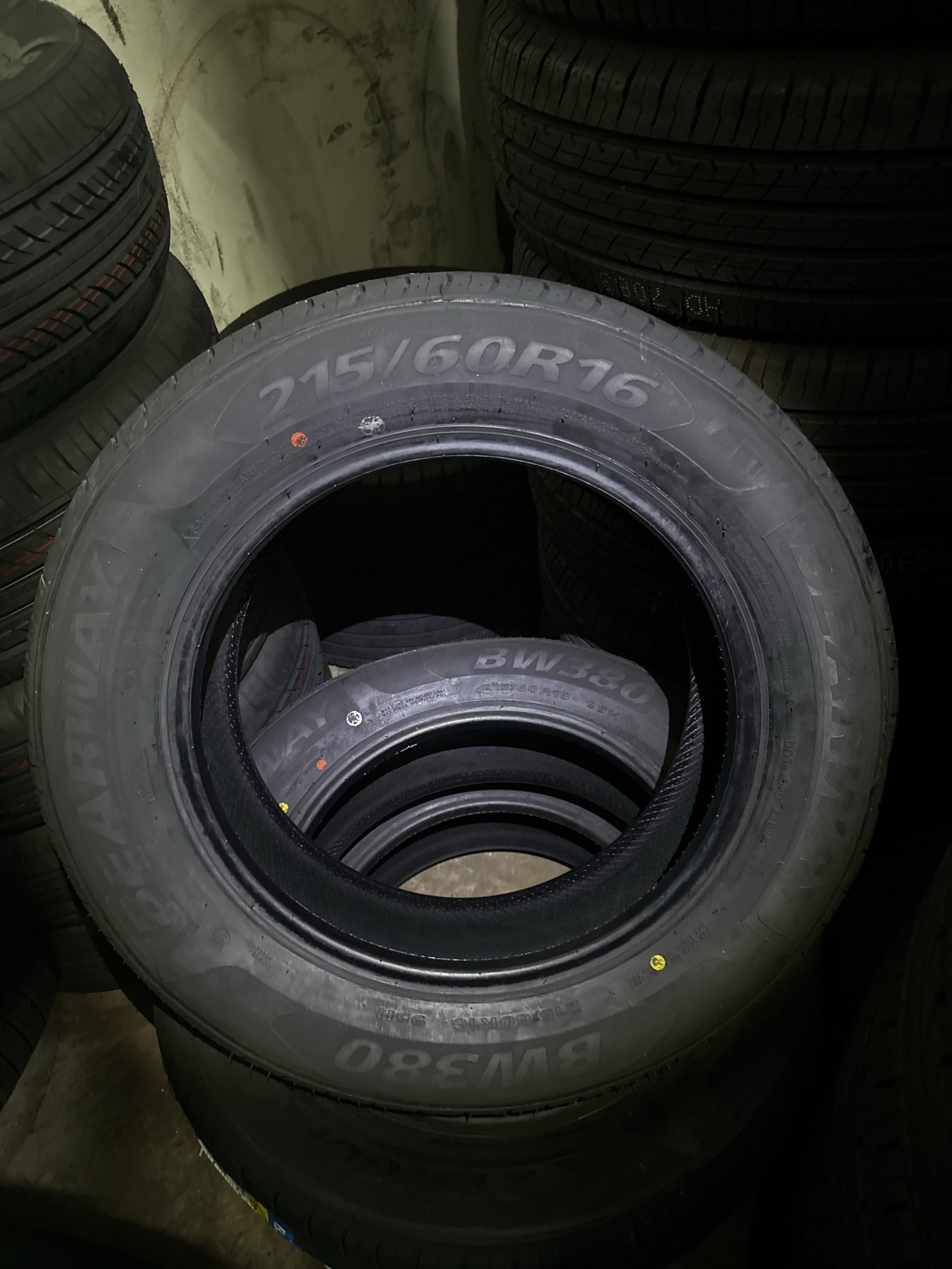 New Tyre 215/60R16 BEARWAY BW380 95H Year 2024 - Image 2